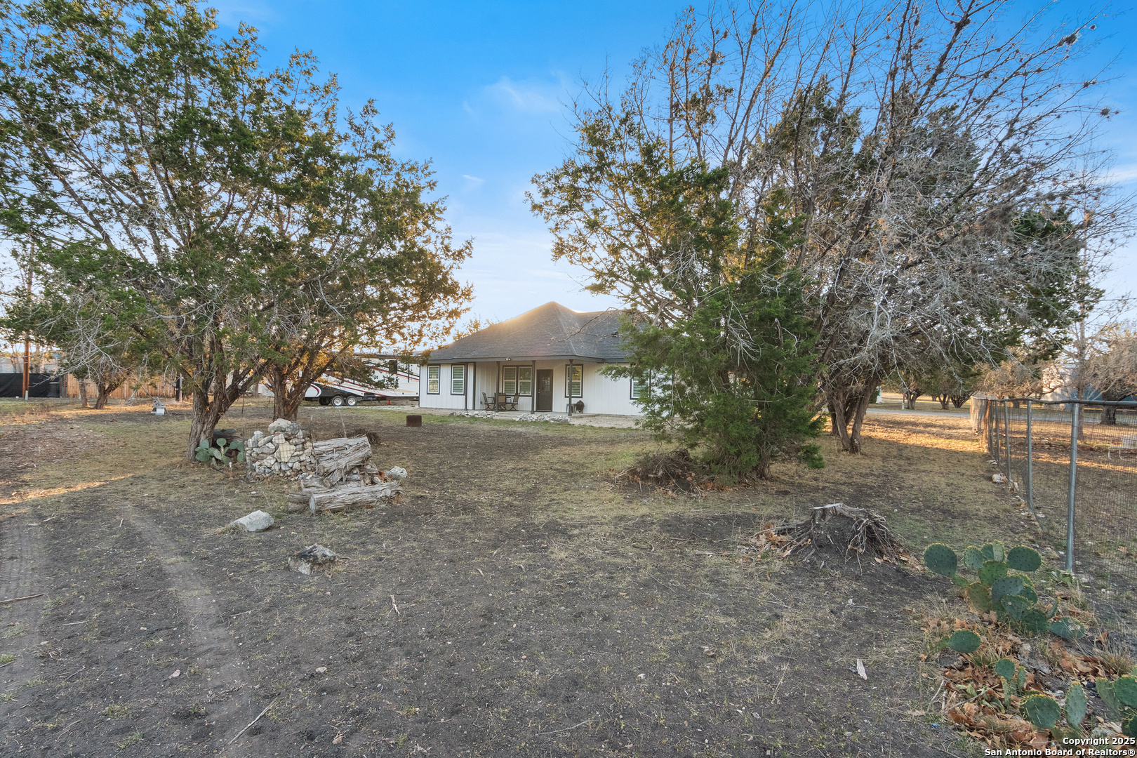 185 Jim Dalrymple , Leakey, TX, 78873 | 1850340 | Realty Texas LLC