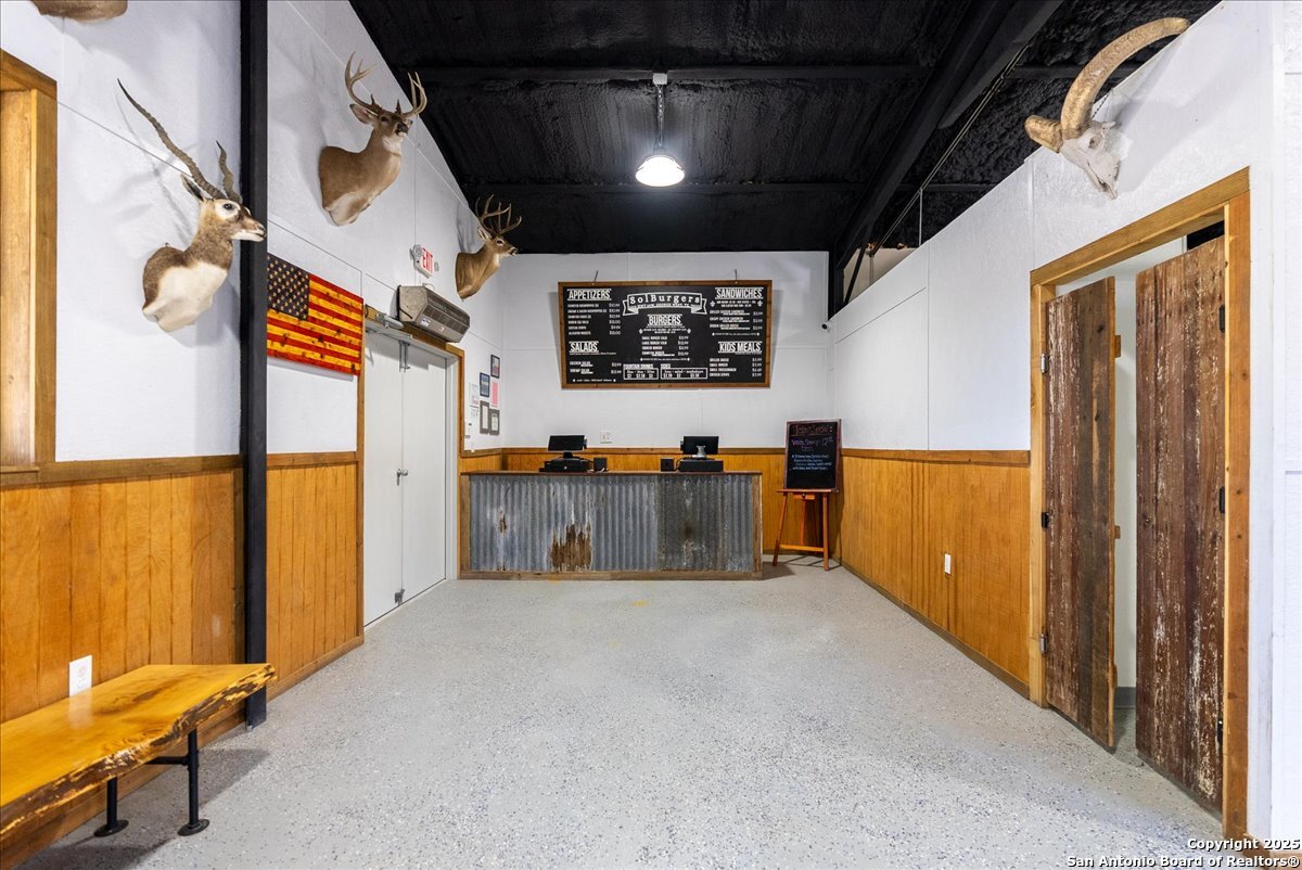 1200 Hwy 59, GEORGEWEST, TX, 78022 | 1852379 | Realty Texas LLC