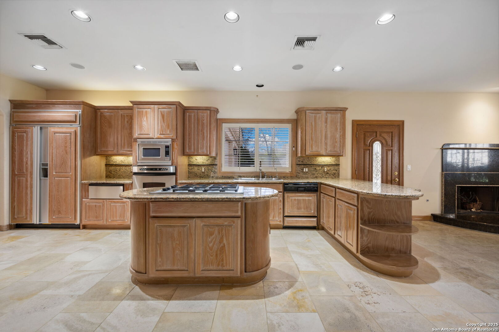 5 Kings Heath , San Antonio, TX, 78257-1729 | 1853090 | Realty Texas LLC