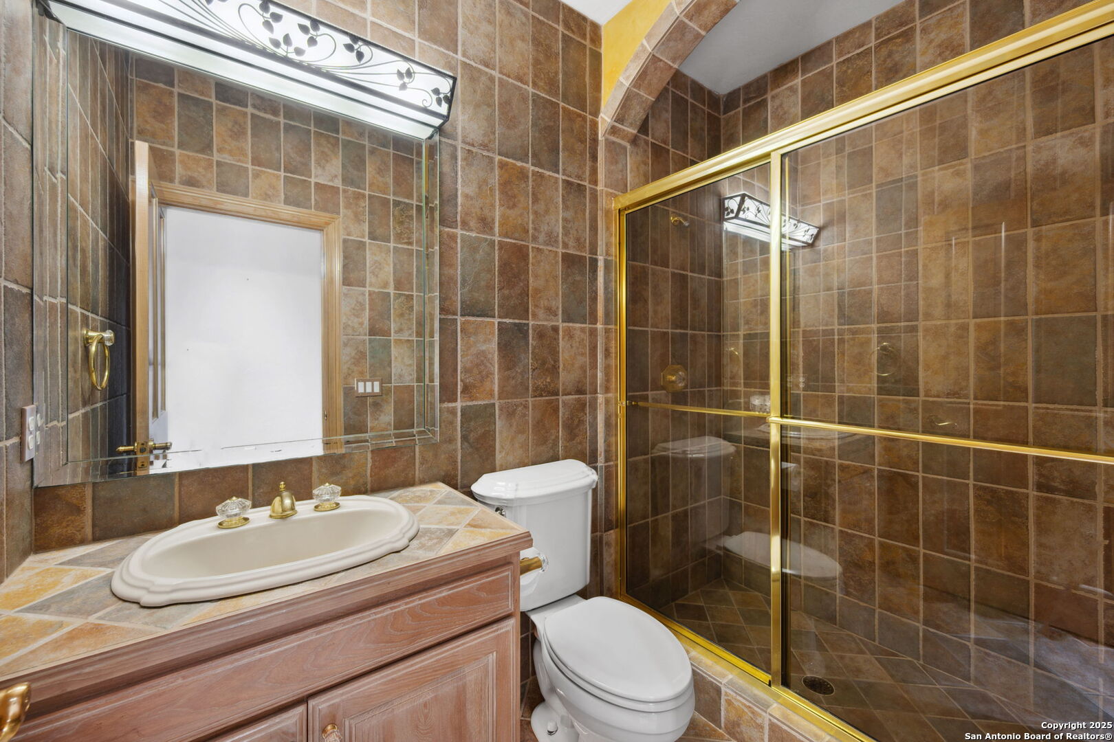 5 Kings Heath , San Antonio, TX, 78257-1729 | 1853090 | Realty Texas LLC