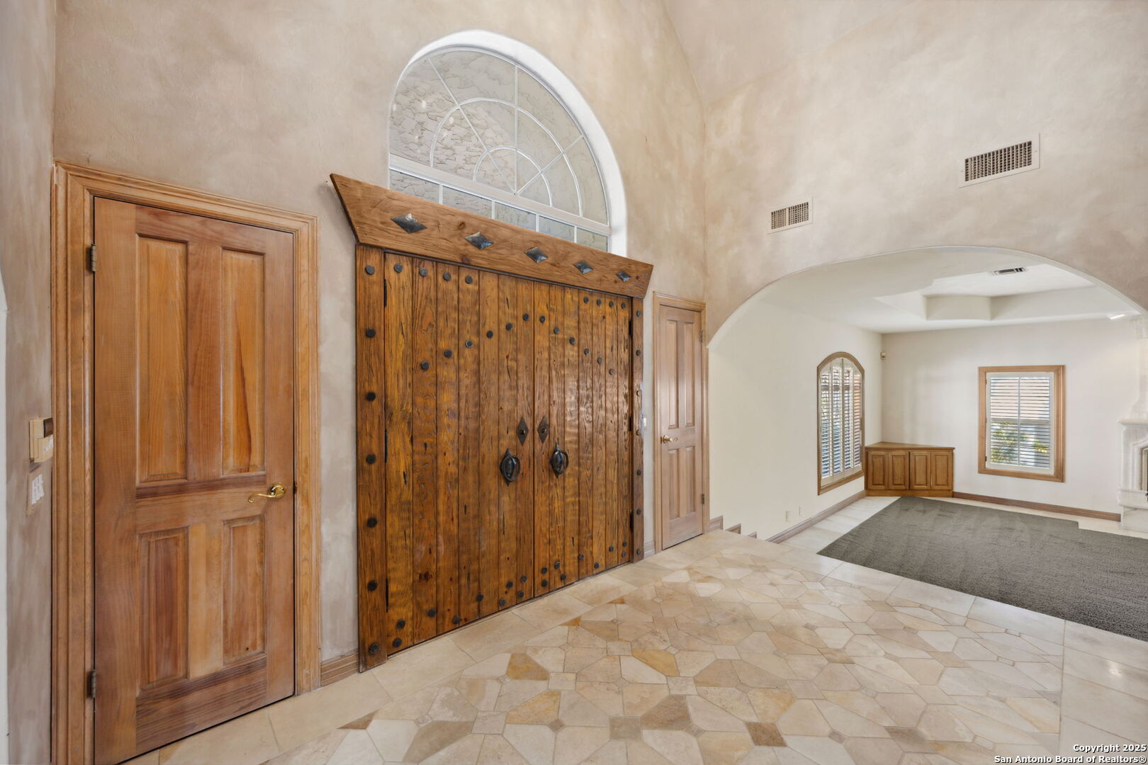 5 Kings Heath , San Antonio, TX, 78257-1729 | 1853090 | Realty Texas LLC