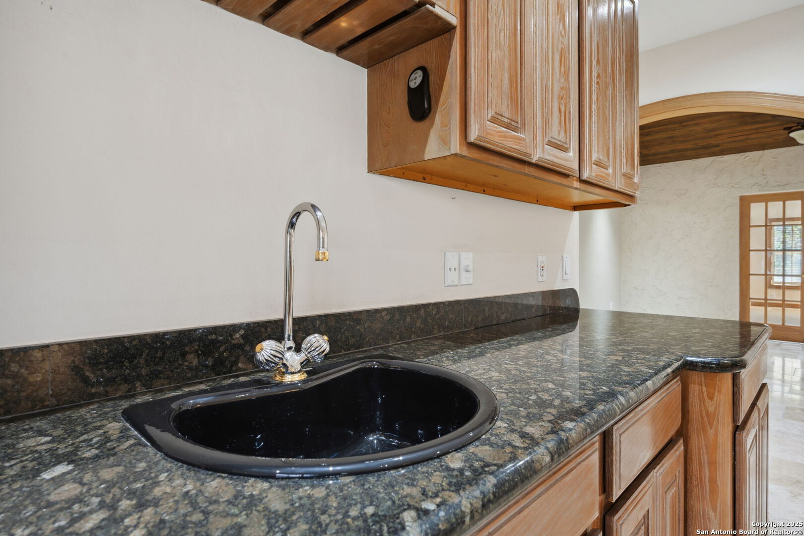 5 Kings Heath , San Antonio, TX, 78257-1729 | 1853090 | Realty Texas LLC