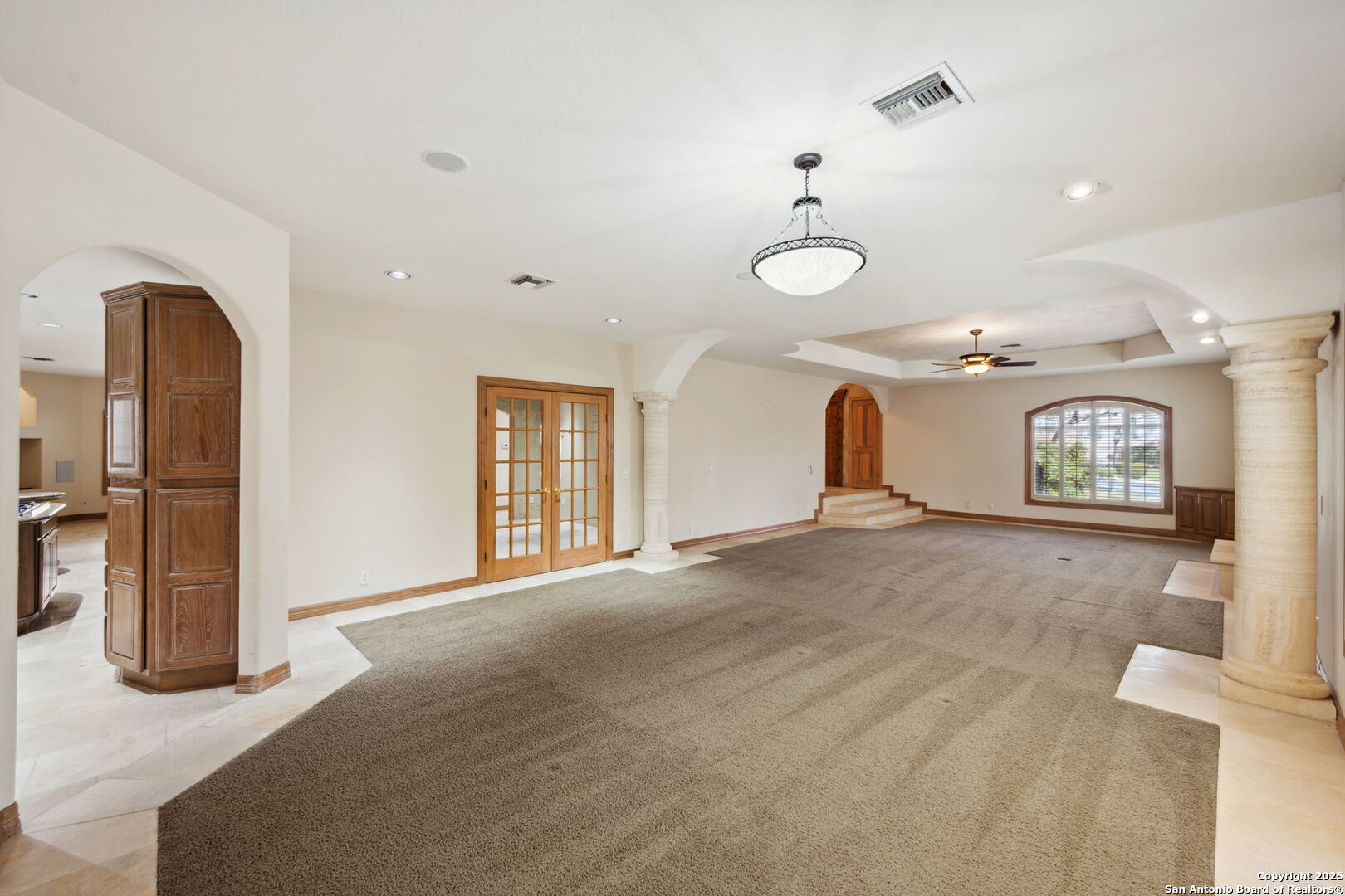 5 Kings Heath , San Antonio, TX, 78257-1729 | 1853090 | Realty Texas LLC