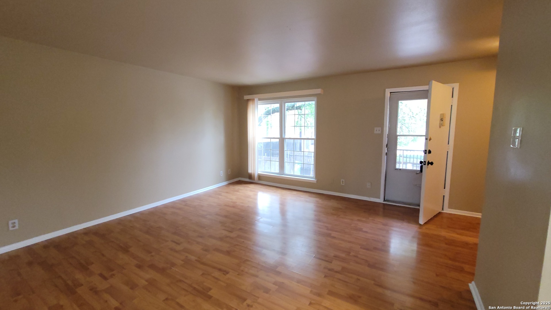 8702 Village 1201 , San Antonio, TX, 78217 | 1853474 | Realty Texas LLC