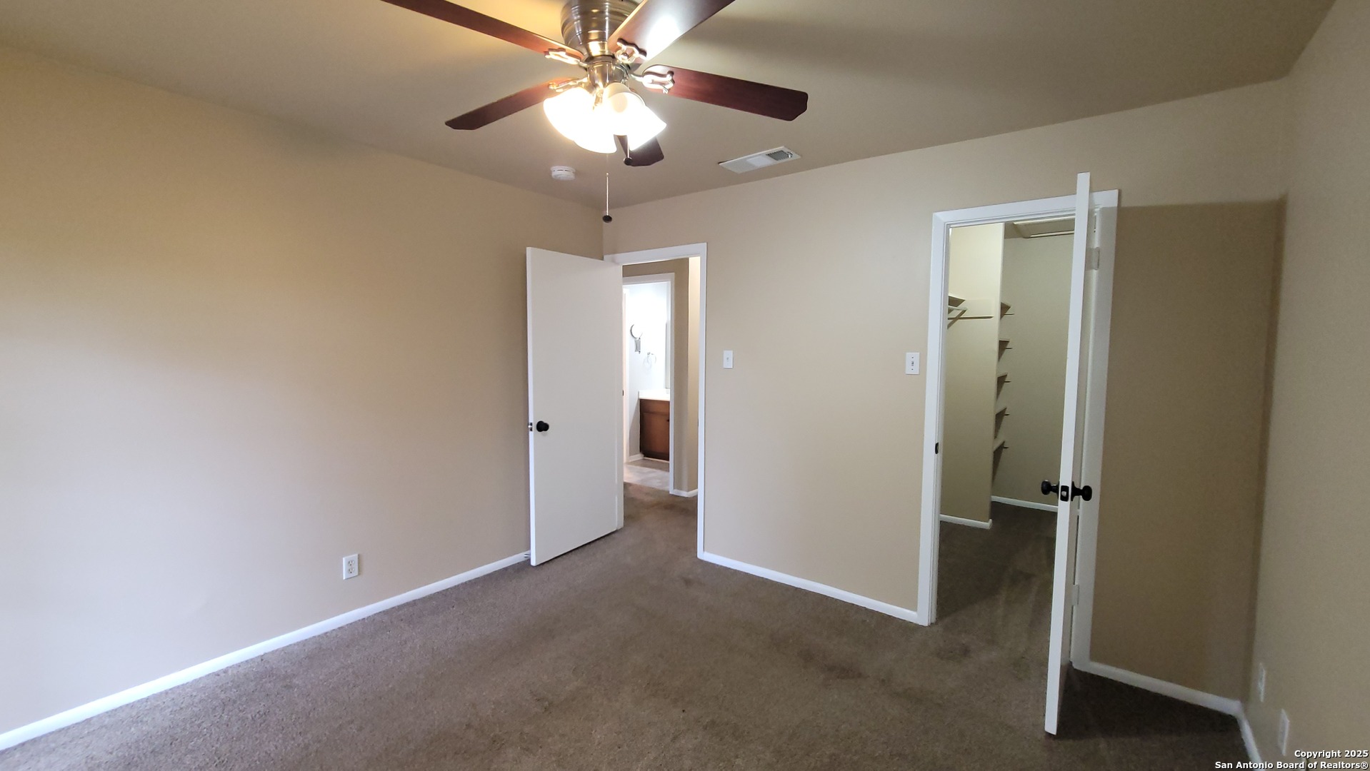 8702 Village 1201 , San Antonio, TX, 78217 | 1853474 | Realty Texas LLC