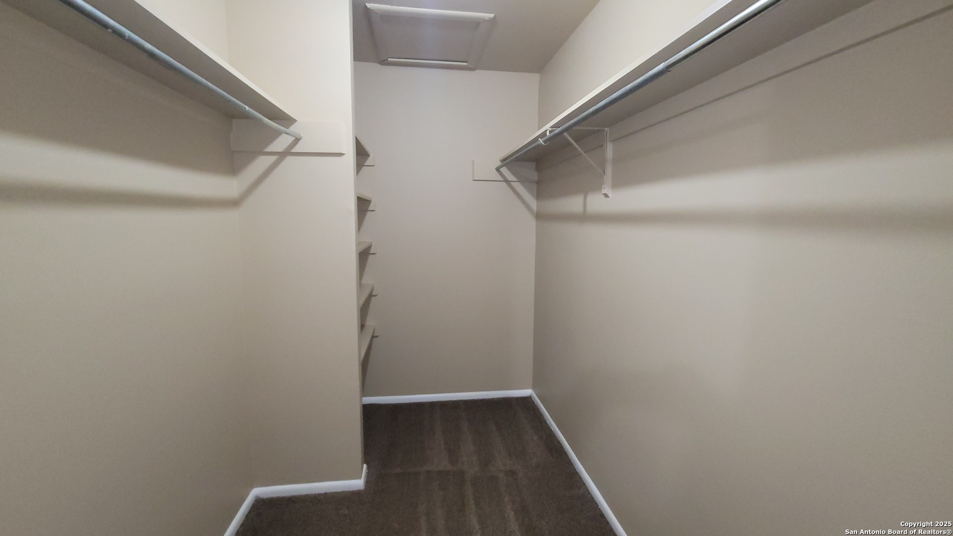 8702 Village 1201 , San Antonio, TX, 78217 | 1853474 | Realty Texas LLC