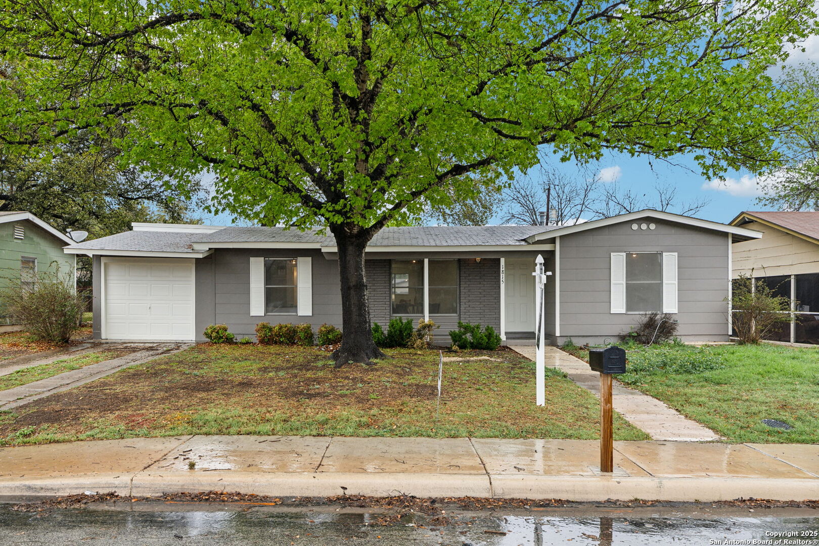 1815 Montview , San Antonio, TX, 78213 | 1853683 | Realty Texas LLC