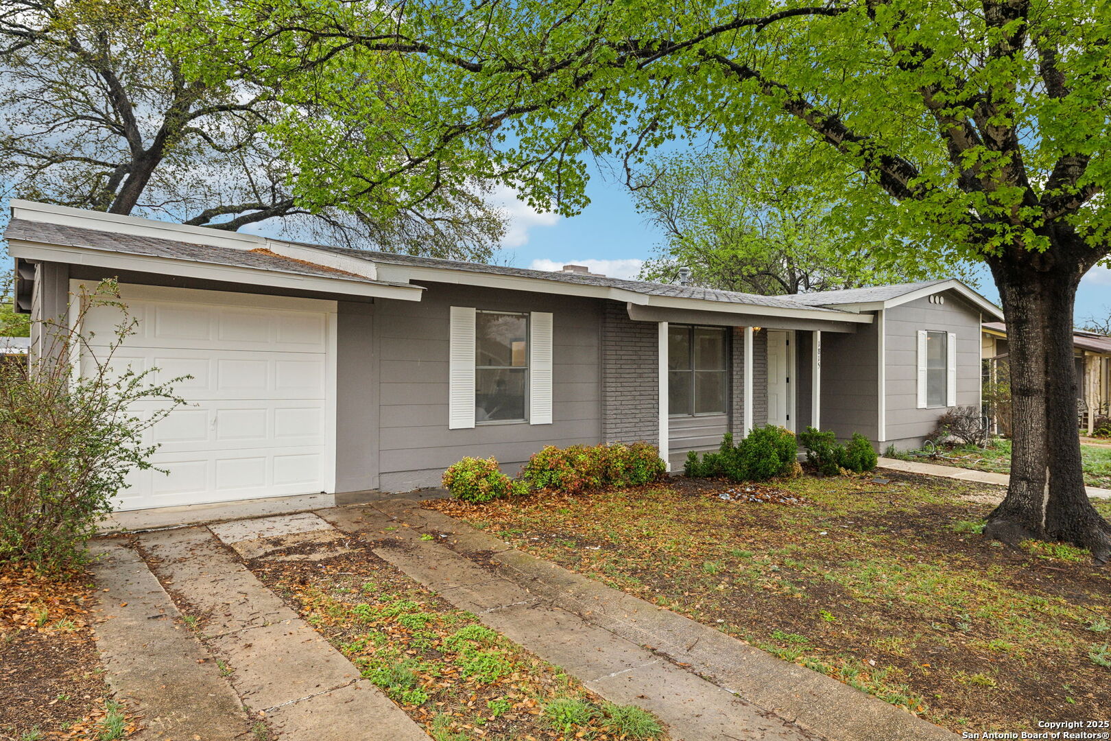 1815 Montview , San Antonio, TX, 78213 | 1853683 | Realty Texas LLC