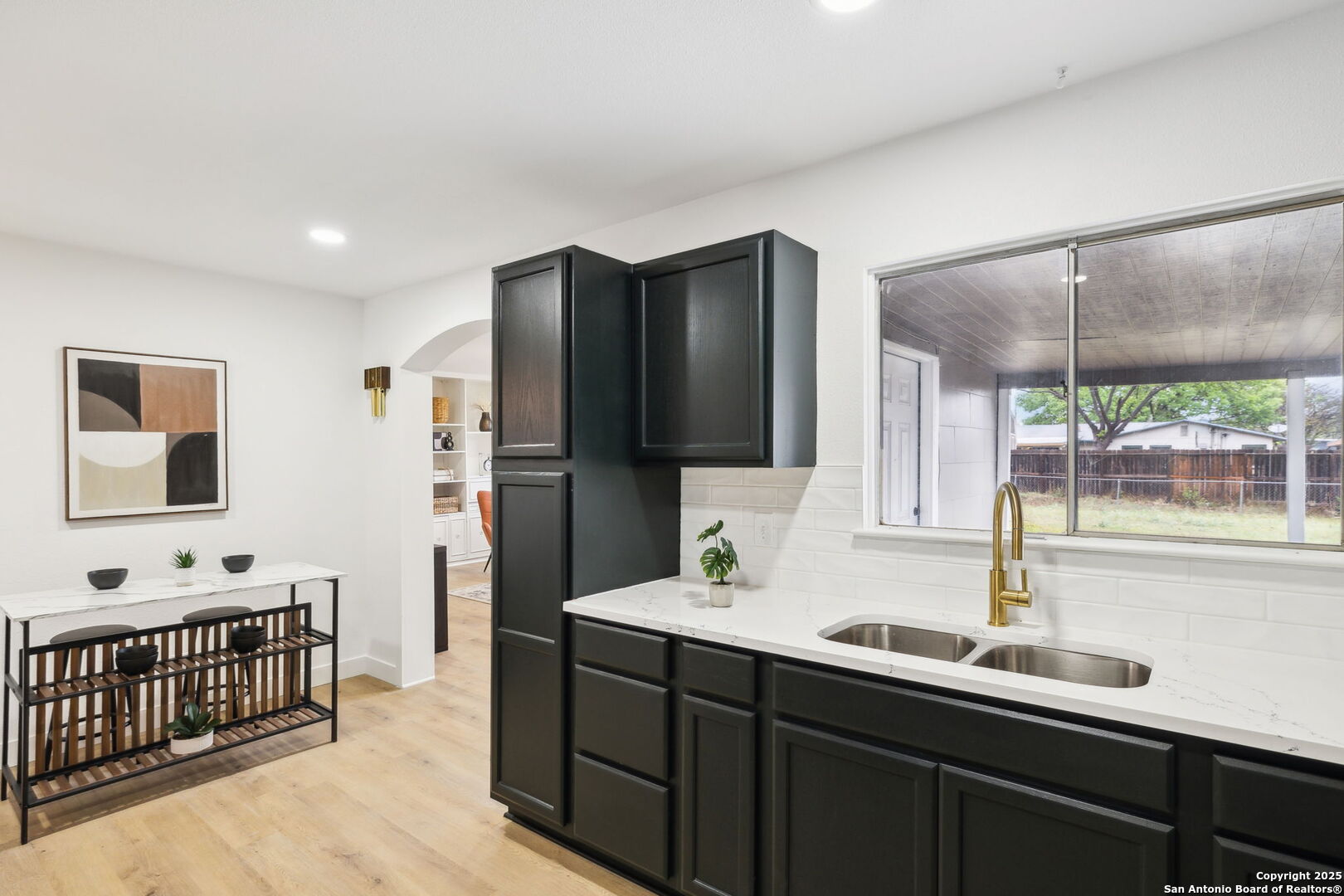 1815 Montview , San Antonio, TX, 78213 | 1853683 | Realty Texas LLC