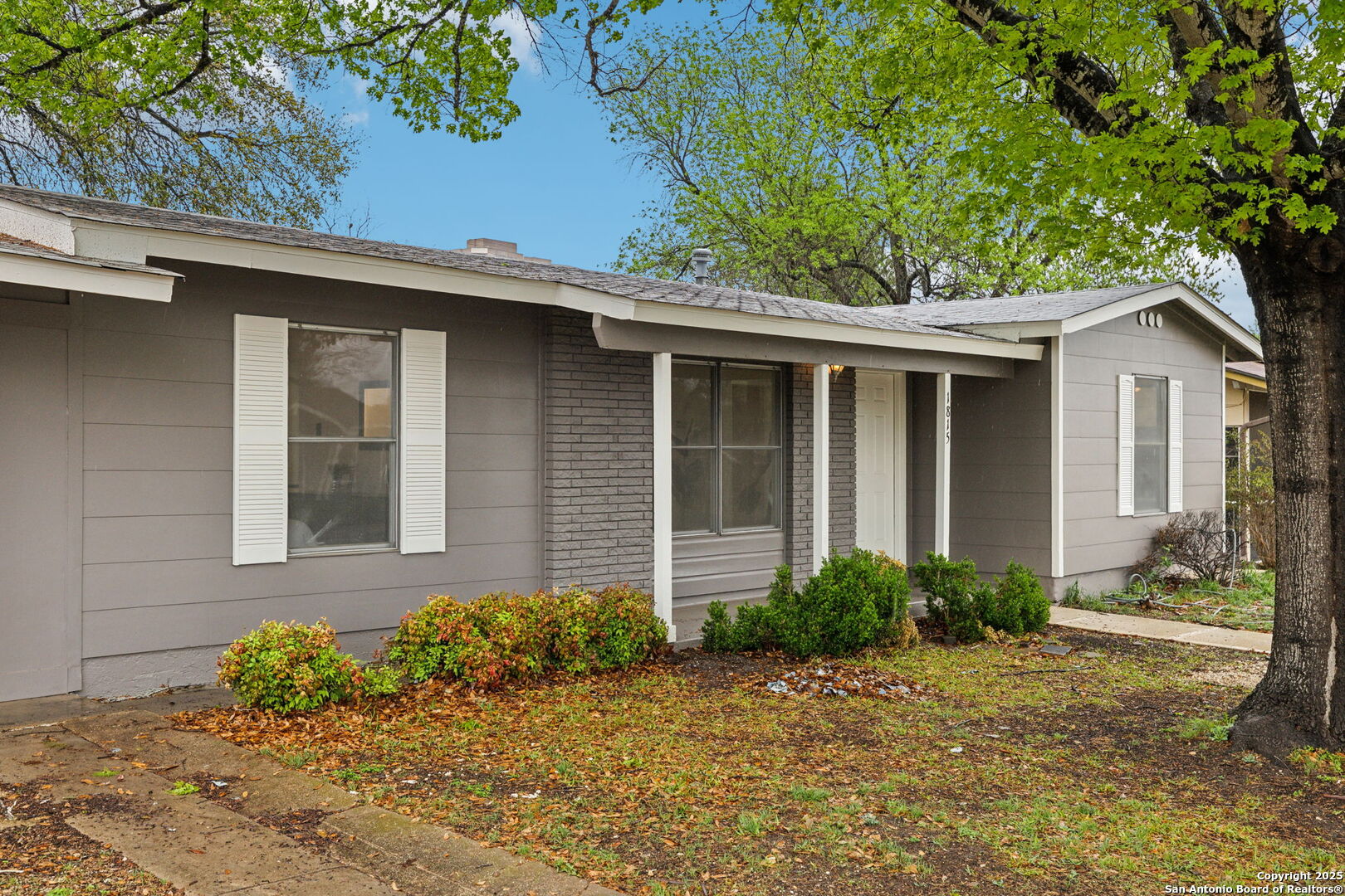 1815 Montview , San Antonio, TX, 78213 | 1853683 | Realty Texas LLC