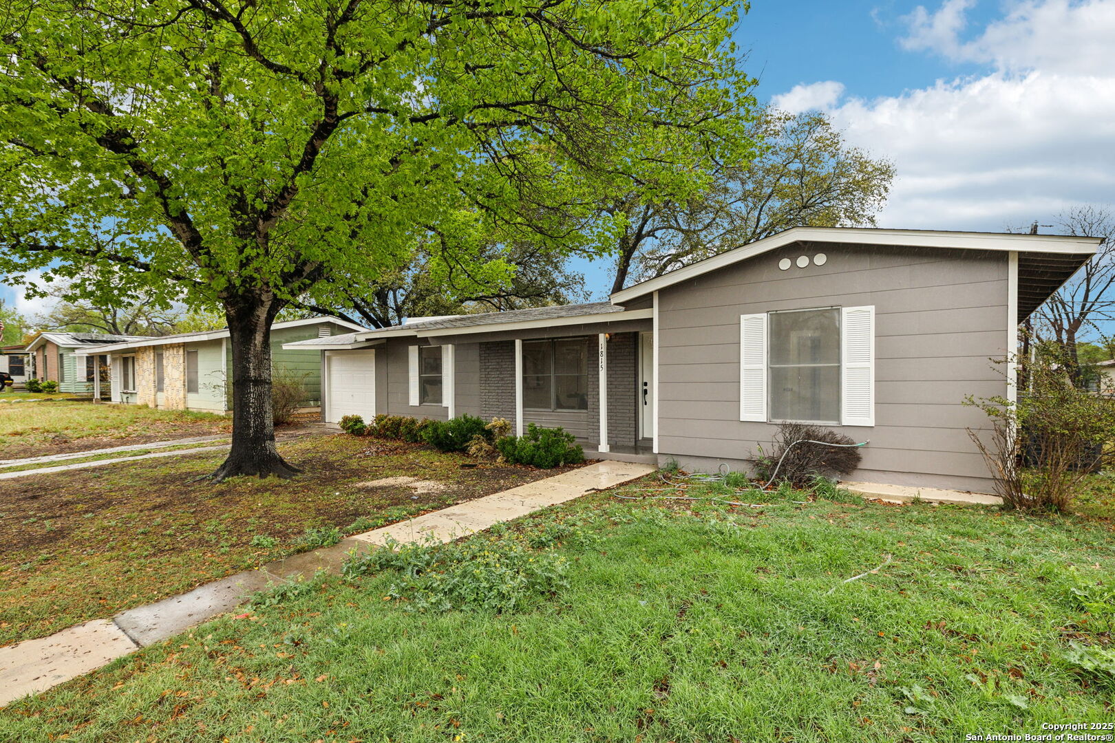 1815 Montview , San Antonio, TX, 78213 | 1853683 | Realty Texas LLC
