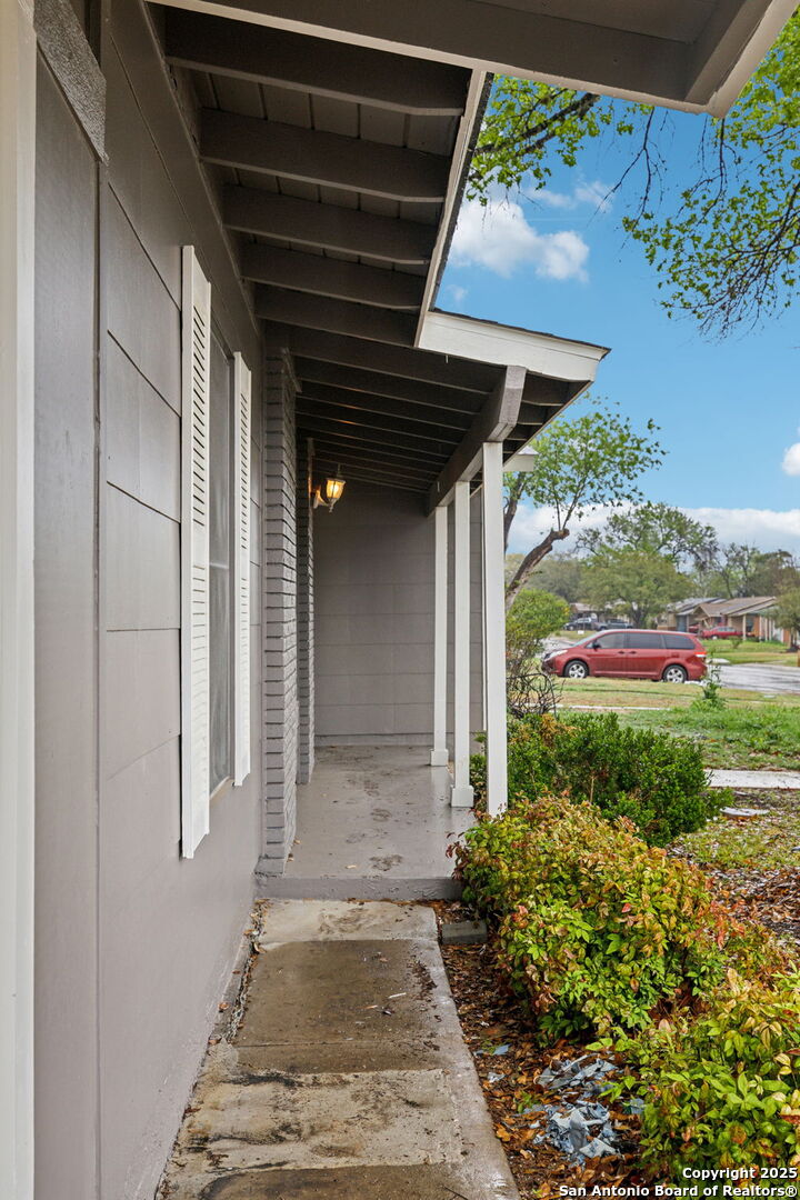 1815 Montview , San Antonio, TX, 78213 | 1853683 | Realty Texas LLC