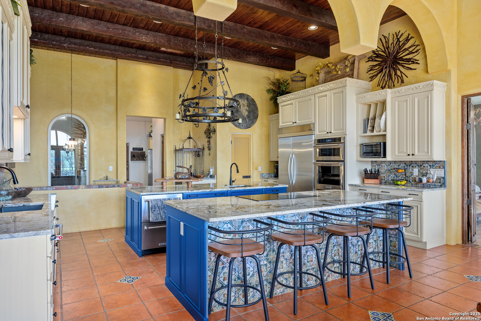 4198 Bear Springs Rd , Pipe Creek, TX, 78063-5372 | 1854145 | Realty Texas LLC