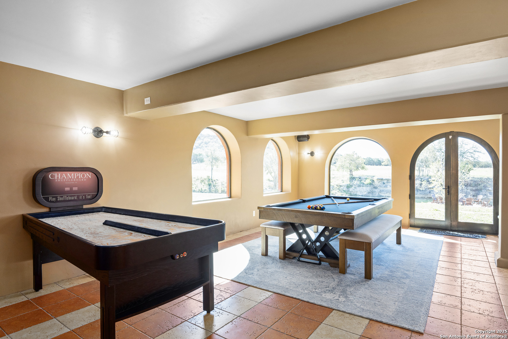 4198 Bear Springs Rd , Pipe Creek, TX, 78063-5372 | 1854145 | Realty Texas LLC
