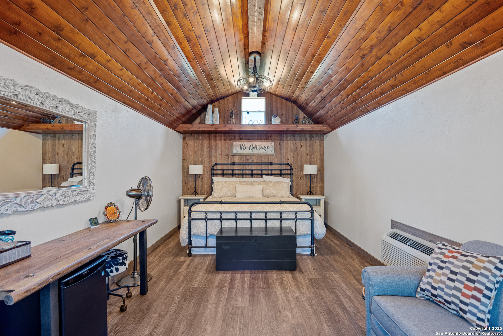 4198 Bear Springs Rd , Pipe Creek, TX, 78063-5372 | 1854145 | Realty Texas LLC