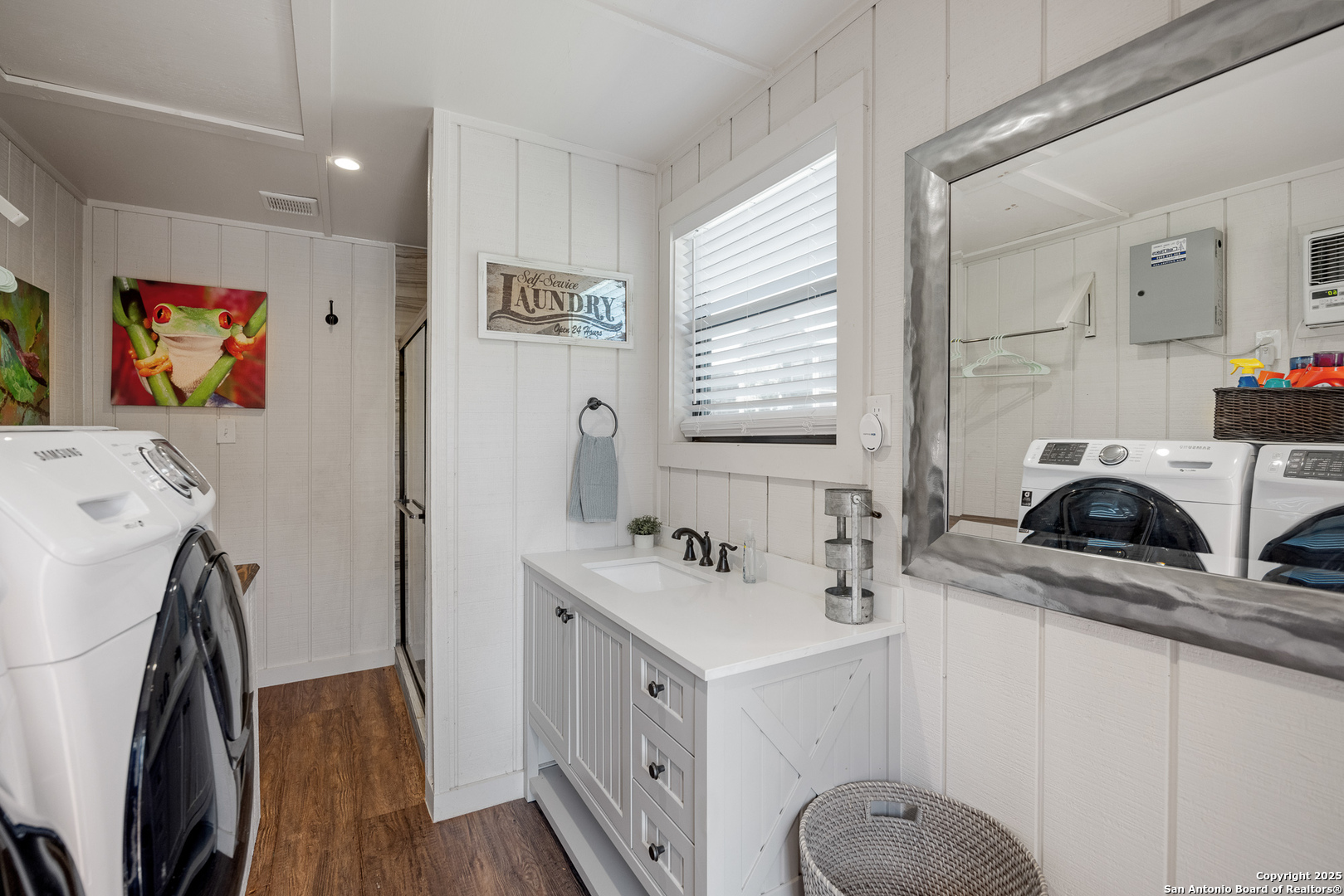 4198 Bear Springs Rd , Pipe Creek, TX, 78063-5372 | 1854145 | Realty Texas LLC