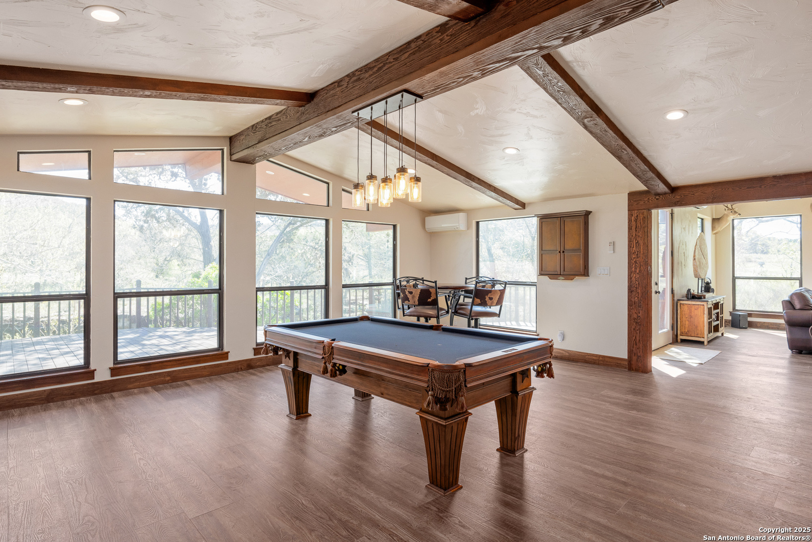 4198 Bear Springs Rd , Pipe Creek, TX, 78063-5372 | 1854145 | Realty Texas LLC