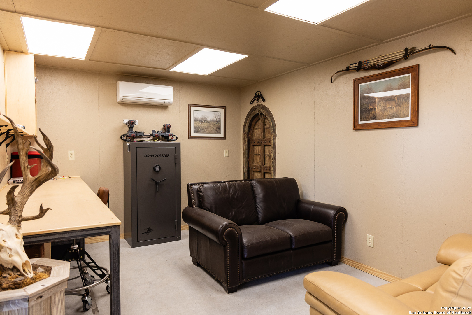 4198 Bear Springs Rd , Pipe Creek, TX, 78063-5372 | 1854145 | Realty Texas LLC