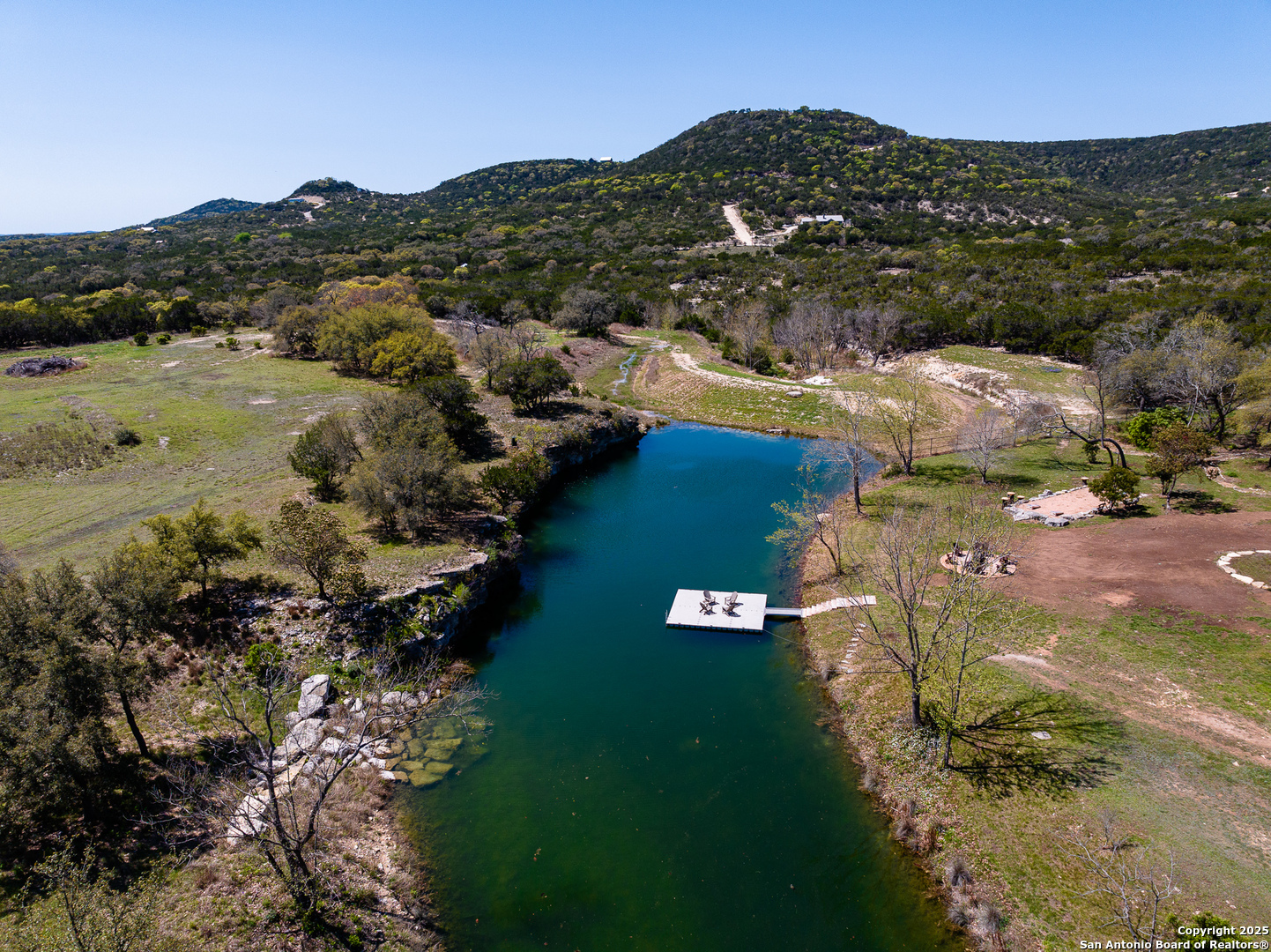 4198 Bear Springs Rd , Pipe Creek, TX, 78063-5372 | 1854145 | Realty Texas LLC