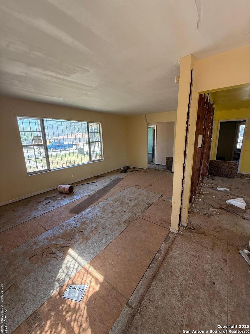 502 Lovera , San Antonio, TX, 78212 | 1854638 | Realty Texas LLC