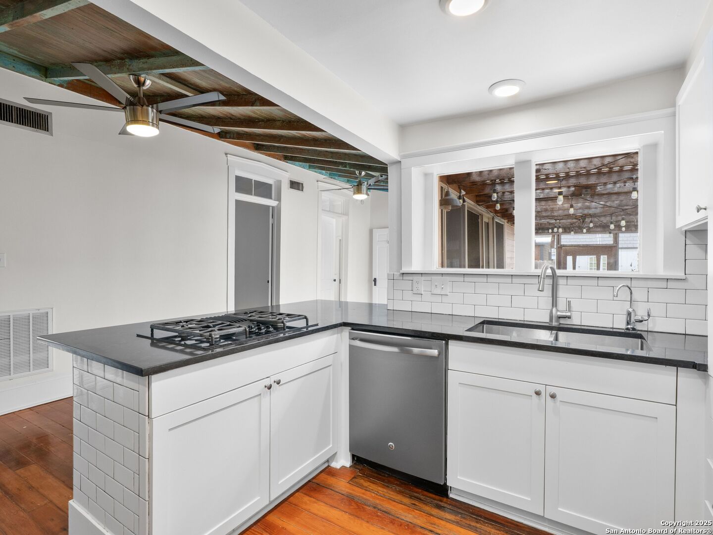 315 Barrera St , San Antonio, TX, 78210 | 1854562 | Realty Texas LLC