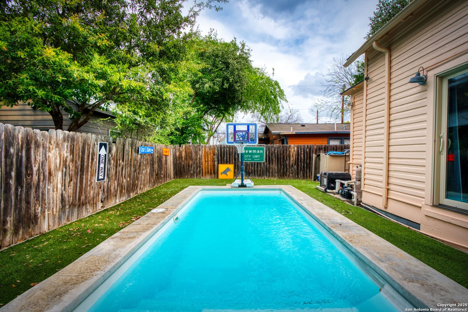 315 Barrera St , San Antonio, TX, 78210 | 1854562 | Realty Texas LLC