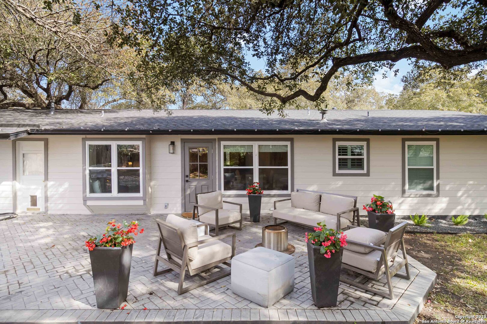 426 Burnside , San Antonio, TX, 78209 | 1848174 | Realty Texas LLC