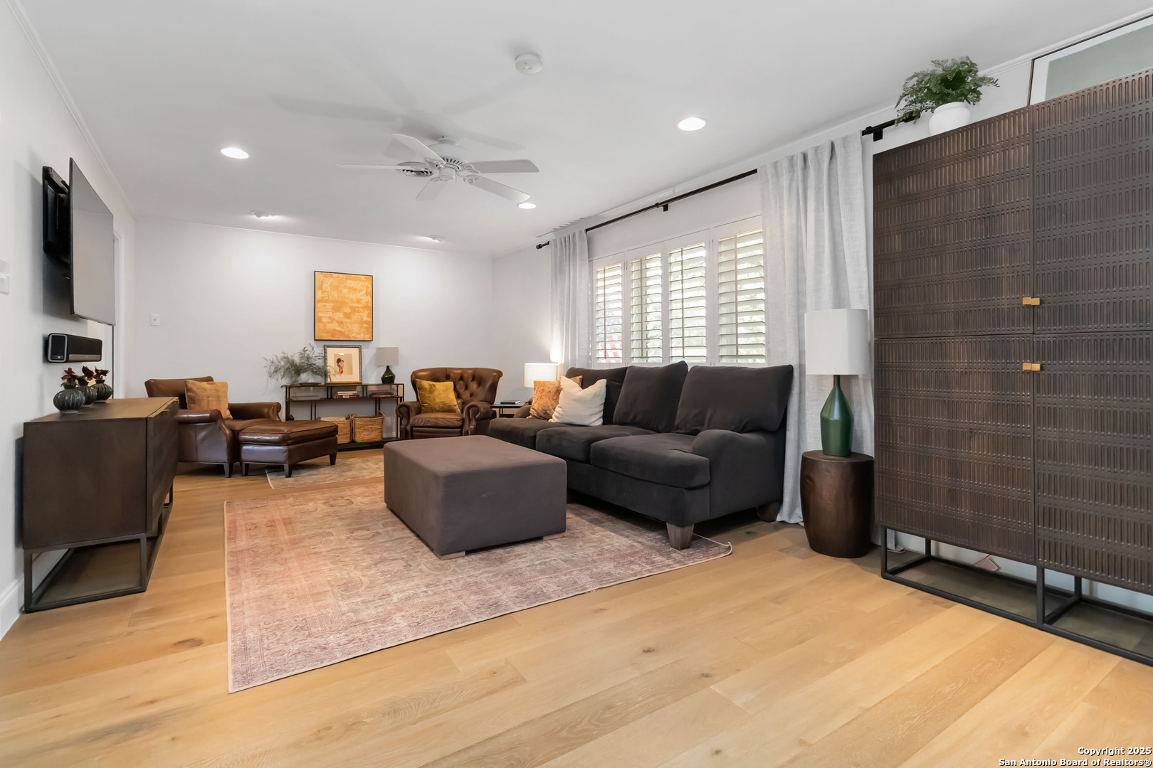 426 Burnside , San Antonio, TX, 78209 | 1848174 | Realty Texas LLC