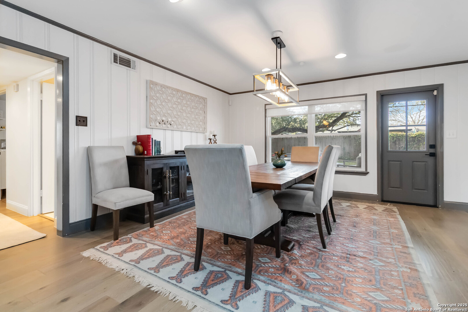 426 Burnside , San Antonio, TX, 78209 | 1848174 | Realty Texas LLC