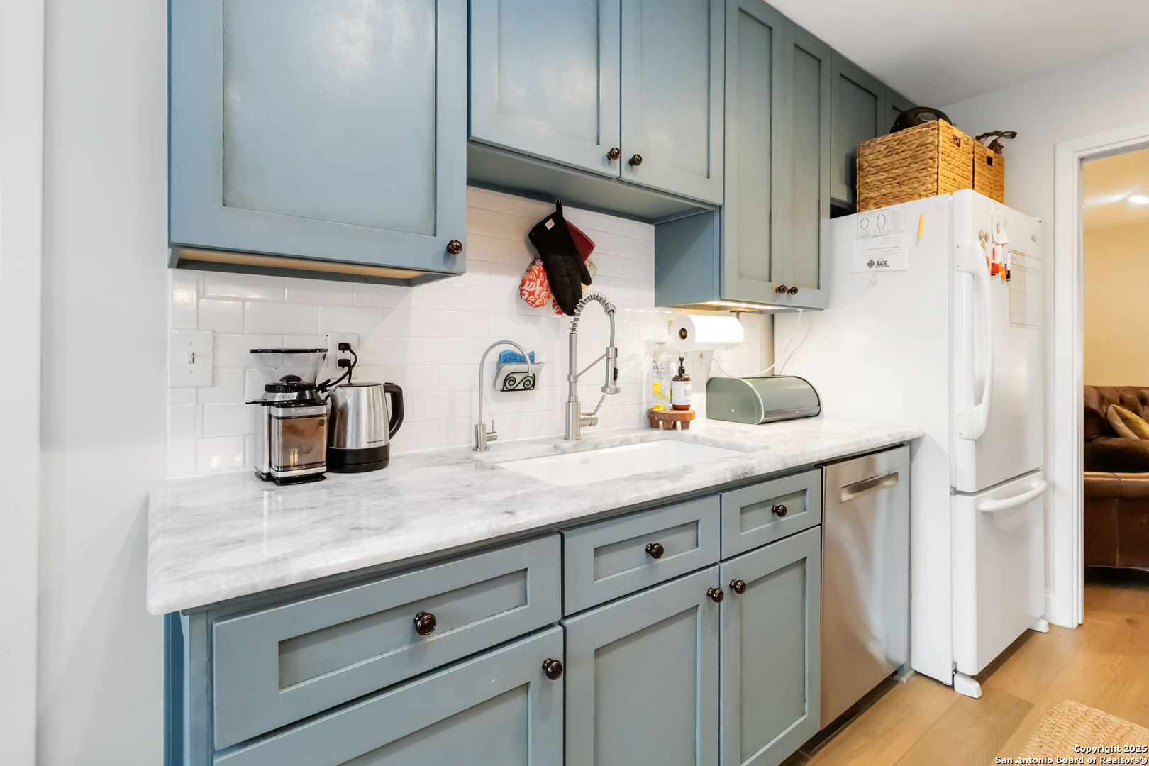 426 Burnside , San Antonio, TX, 78209 | 1848174 | Realty Texas LLC
