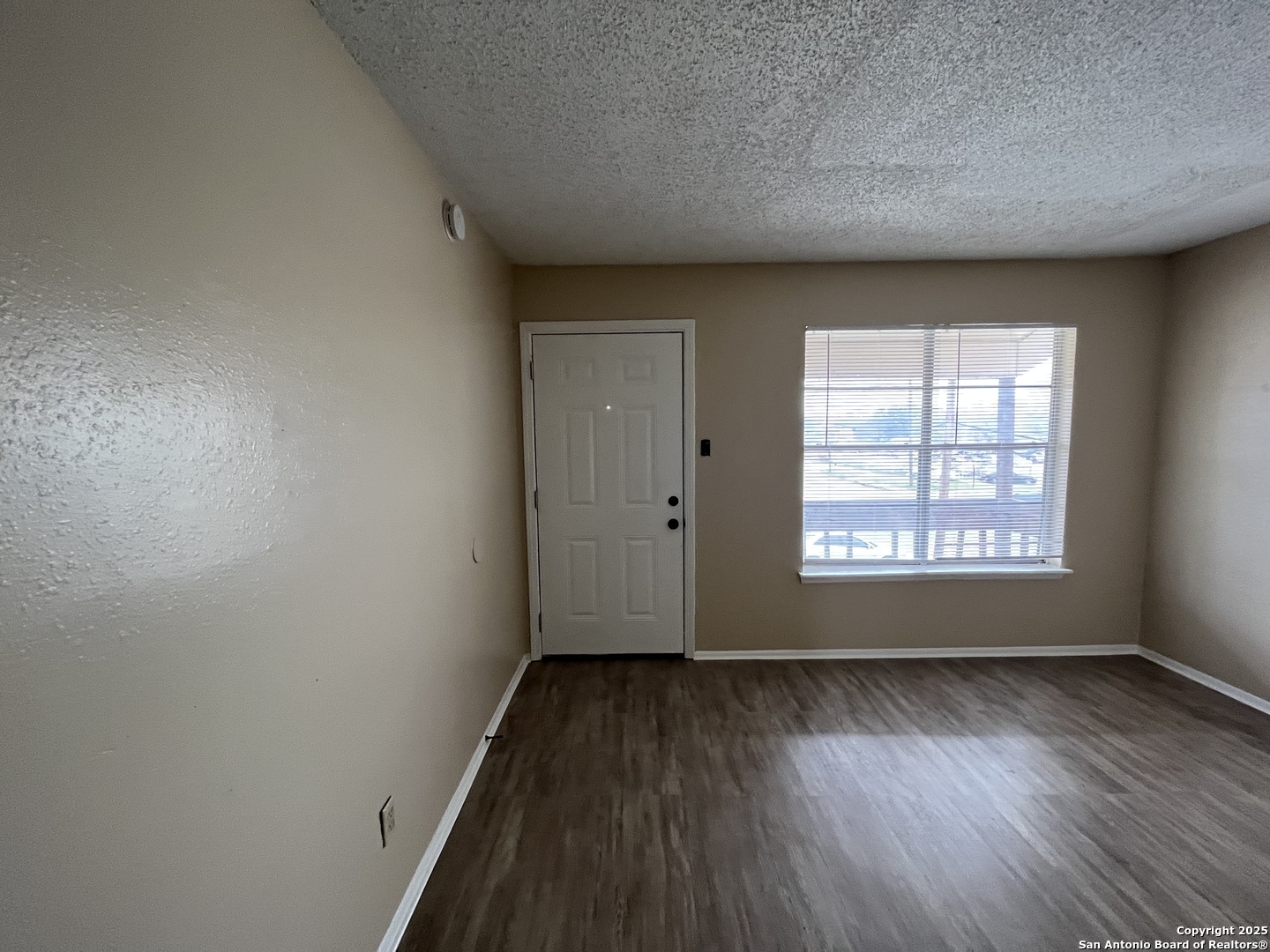300 Moursund Blvd. 2 , San Antonio, TX, 78221 | 1854894 | Realty Texas LLC