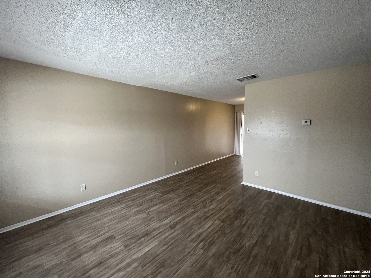 300 Moursund Blvd. 2 , San Antonio, TX, 78221 | 1854894 | Realty Texas LLC