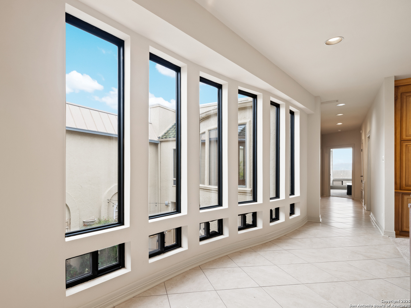 3807 W Songbird , San Antonio, TX, 78229 | 1855476 | Realty Texas LLC