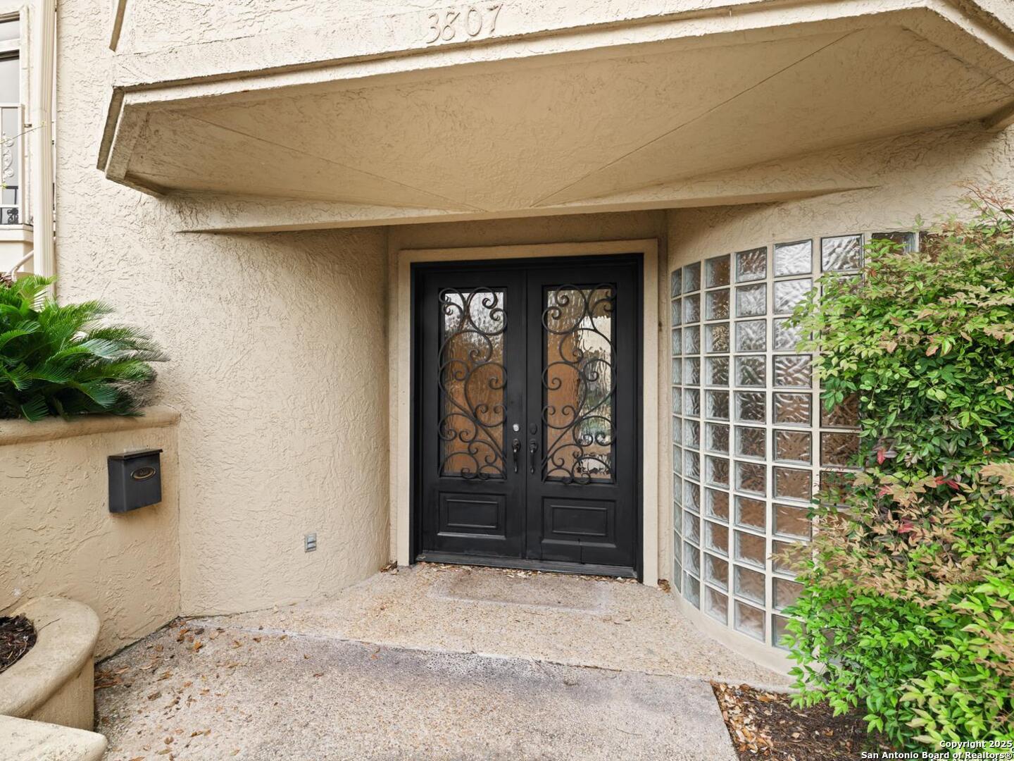 3807 W Songbird , San Antonio, TX, 78229 | 1855476 | Realty Texas LLC
