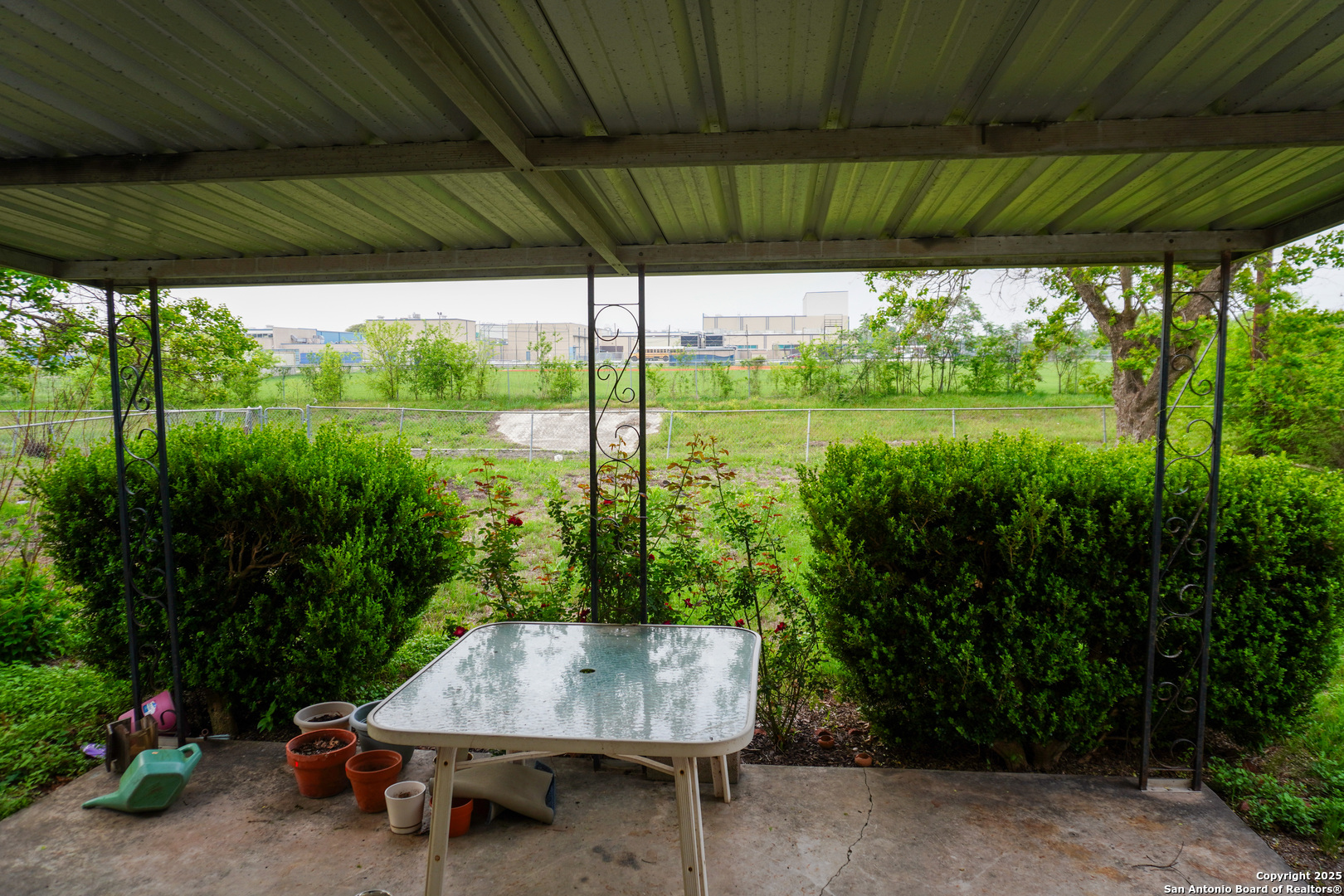 126 Meadow Trail Dr , San Antonio, TX, 78227 | 1855318 | Realty Texas LLC
