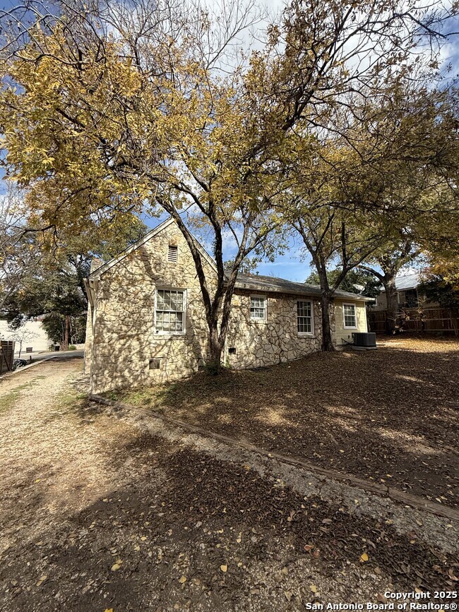 112 E Sunset Rd , San Antonio, TX, 78209 | 1855266 | Realty Texas LLC