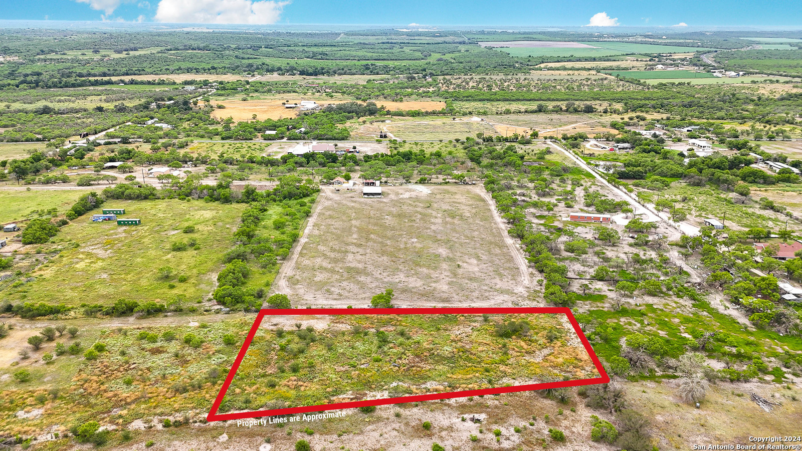 302 Pr 5726 , Devine, TX, 78016 | 1855513 | Realty Texas LLC