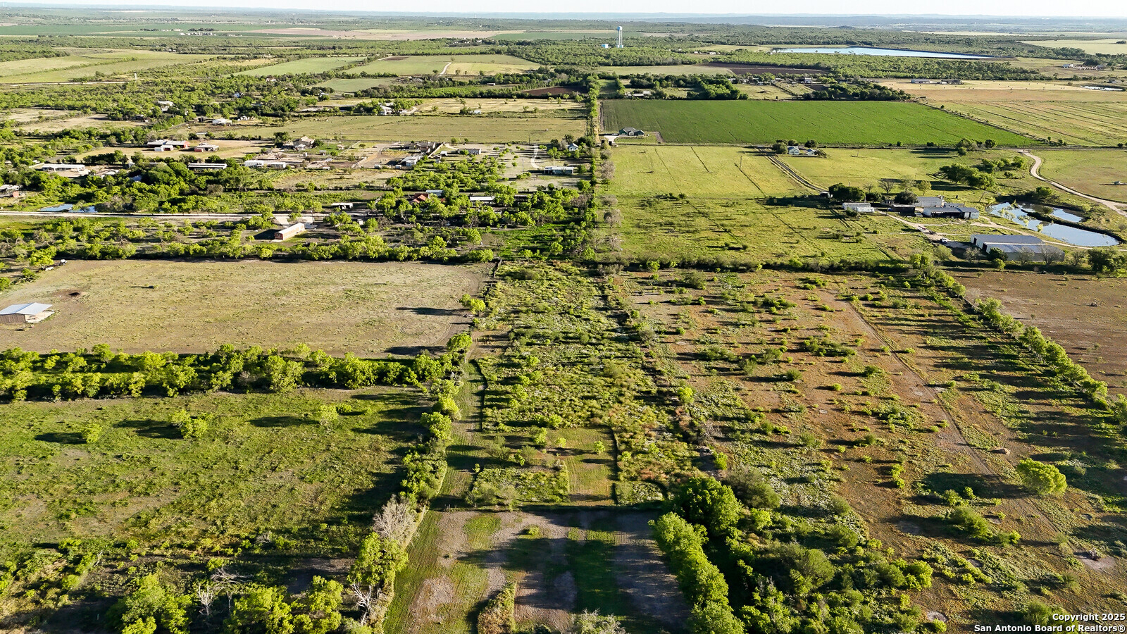 302 Pr 5726 , Devine, TX, 78016 | 1855513 | Realty Texas LLC
