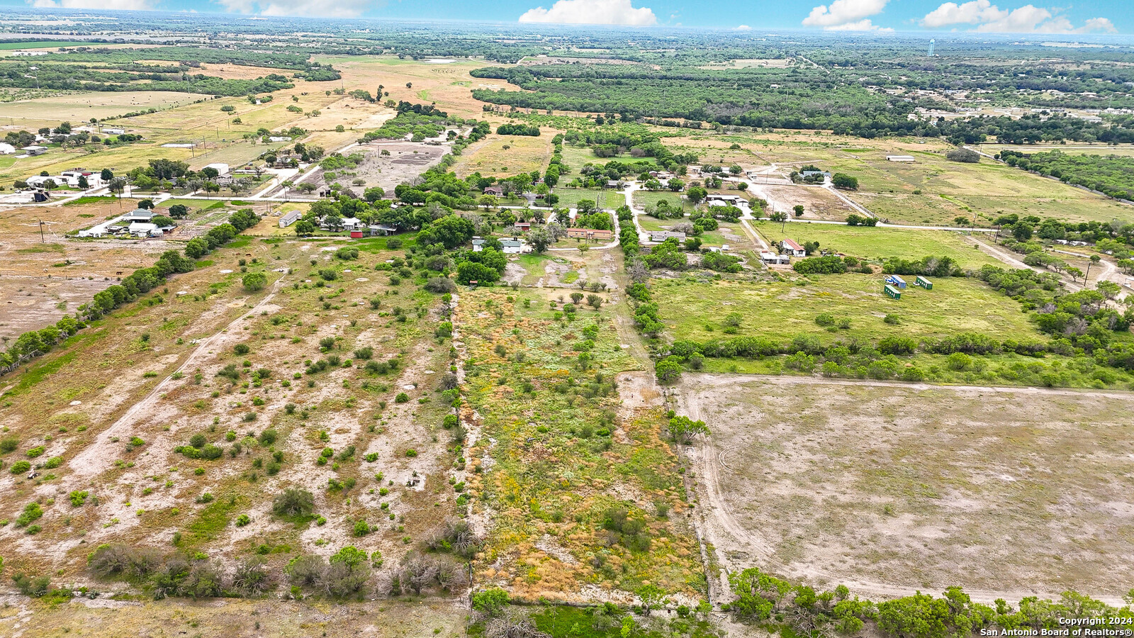 302 Pr 5726 , Devine, TX, 78016 | 1855513 | Realty Texas LLC