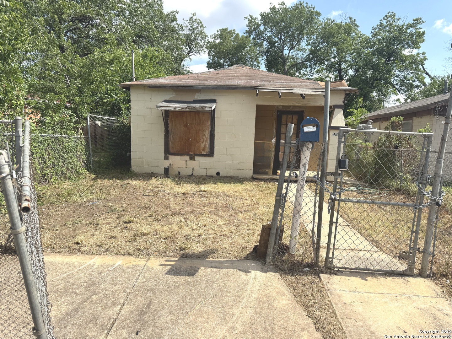 423 Hazel,San Antonio, TX 78207