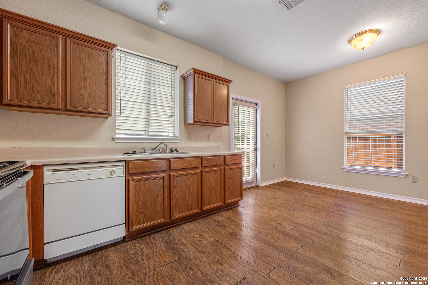 7039 Tourant Rd , San Antonio, TX, 78240-2419 | 1856006 | Realty Texas LLC