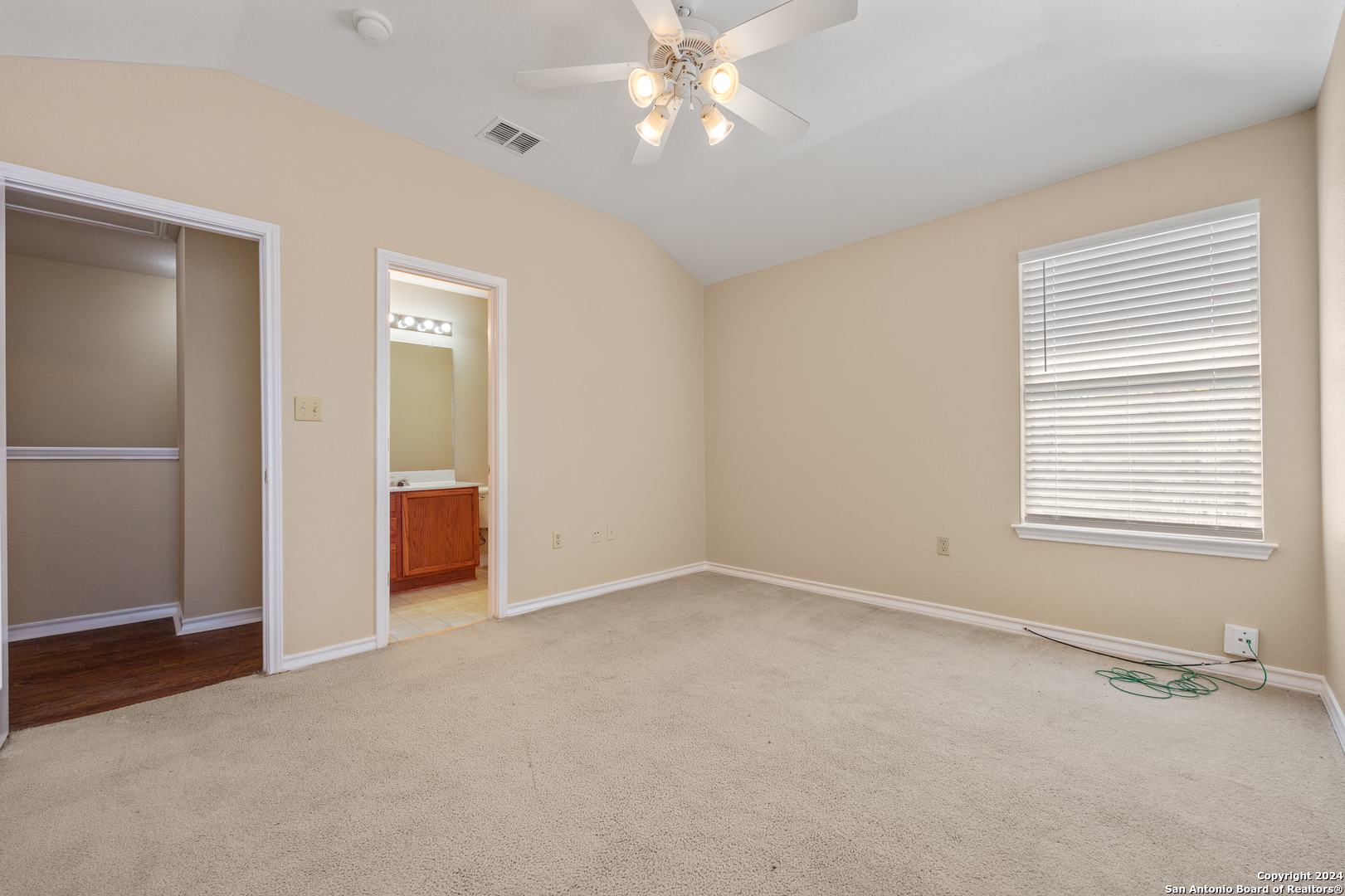 7039 Tourant Rd , San Antonio, TX, 78240-2419 | 1856006 | Realty Texas LLC