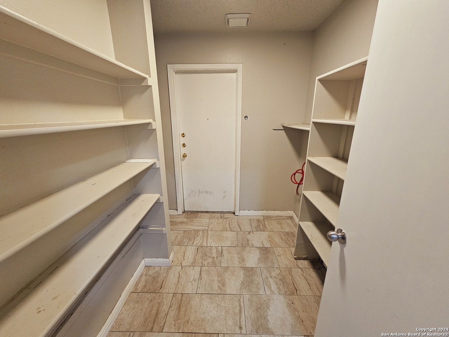 12923 Maple Park , San Antonio, TX, 78249 | 1855984 | Realty Texas LLC