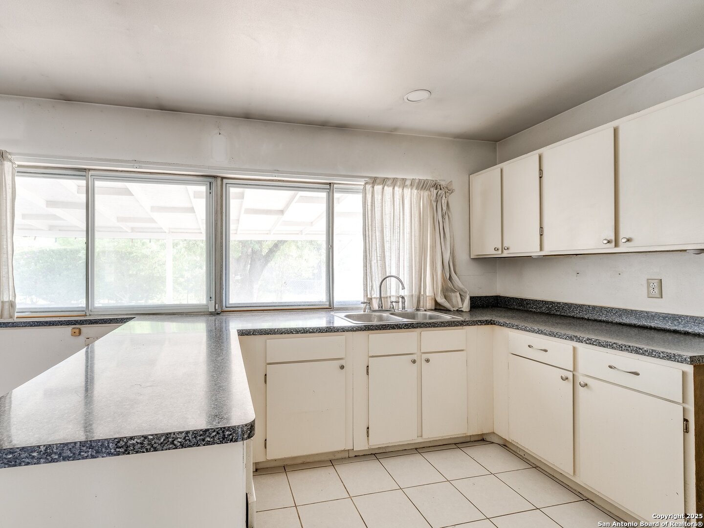 6714 Spring Lark , San Antonio, TX, 78249 | 1855981 | Realty Texas LLC