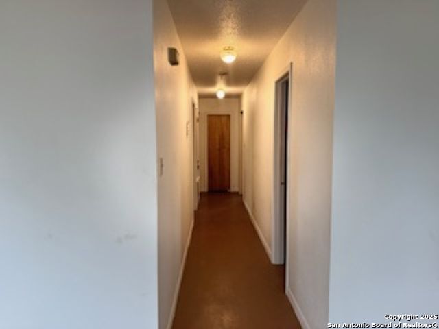 202 E Houston St , George West, TX, 78022 | 1856358 | Realty Texas LLC
