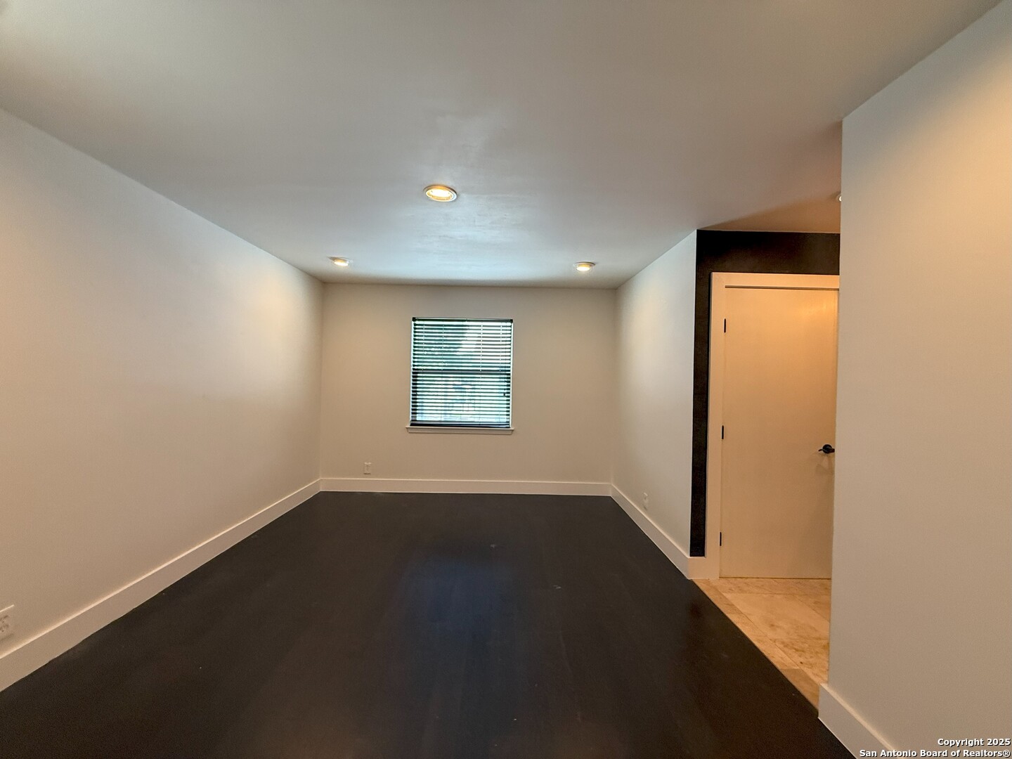 2811 Woodbury Dr 301 , San Antonio, TX, 78217 | 1856156 | Realty Texas LLC