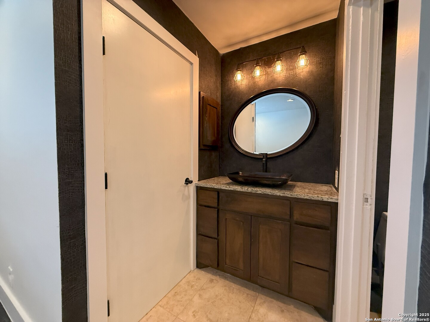 2811 Woodbury Dr 301 , San Antonio, TX, 78217 | 1856156 | Realty Texas LLC