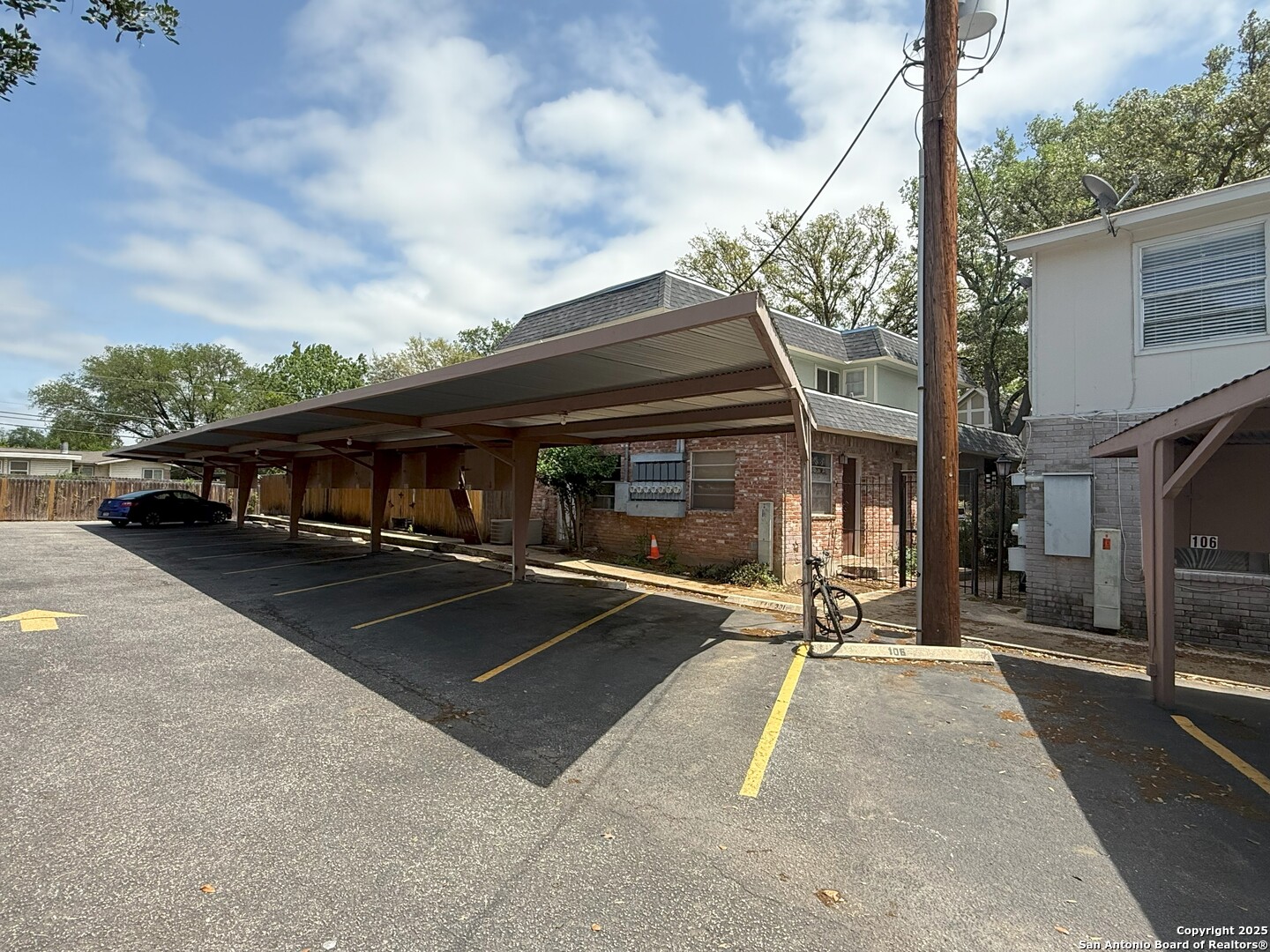 2811 Woodbury Dr 301 , San Antonio, TX, 78217 | 1856156 | Realty Texas LLC