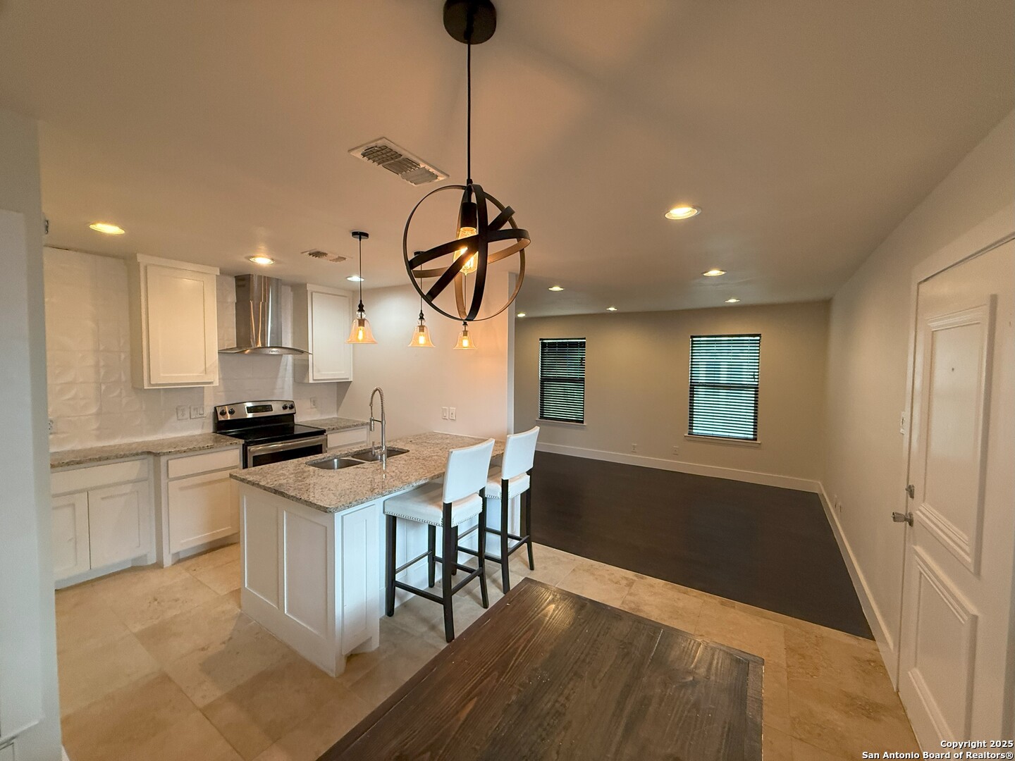 2811 Woodbury Dr 301 , San Antonio, TX, 78217 | 1856156 | Realty Texas LLC