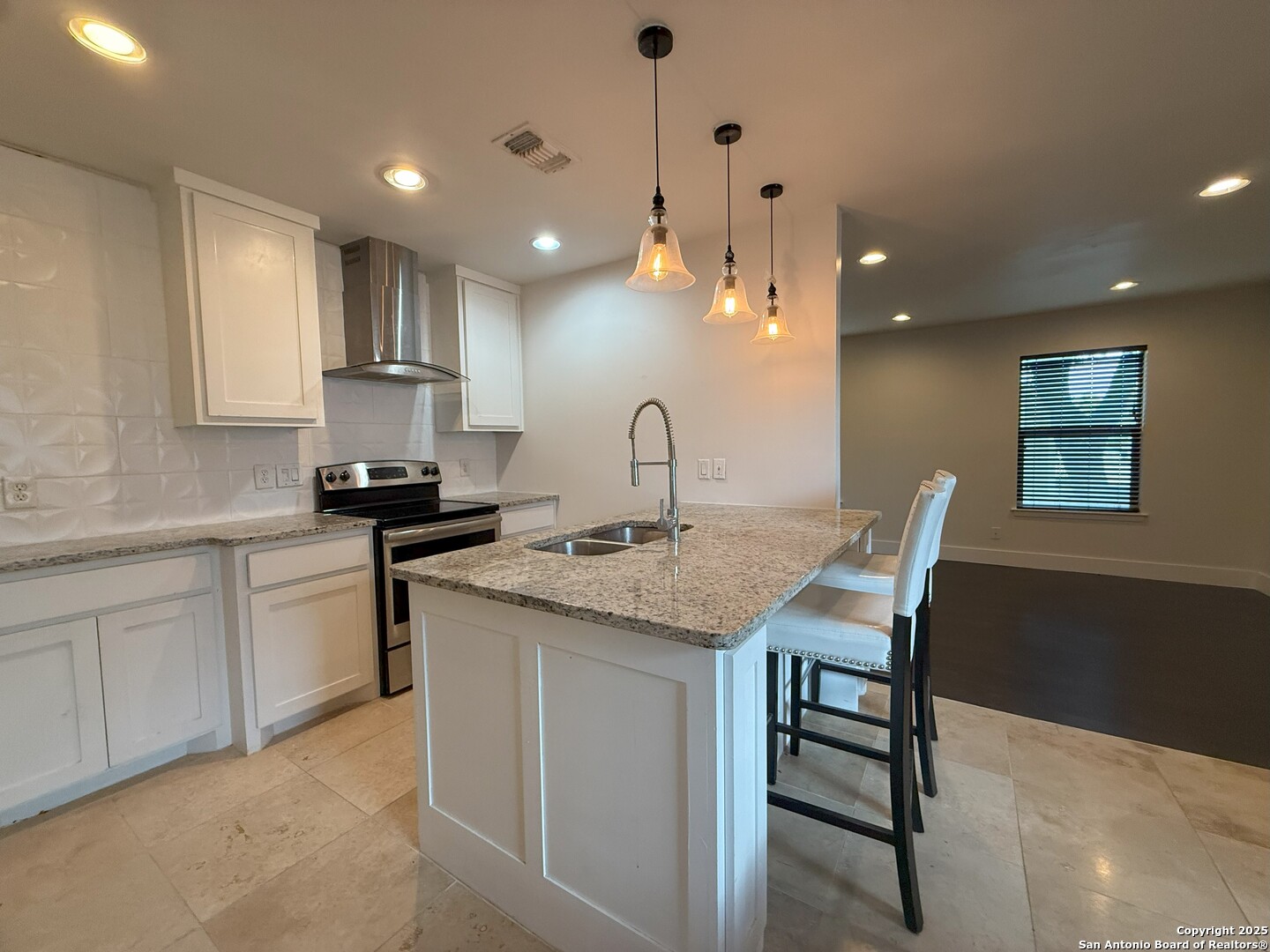 2811 Woodbury Dr 301 , San Antonio, TX, 78217 | 1856156 | Realty Texas LLC